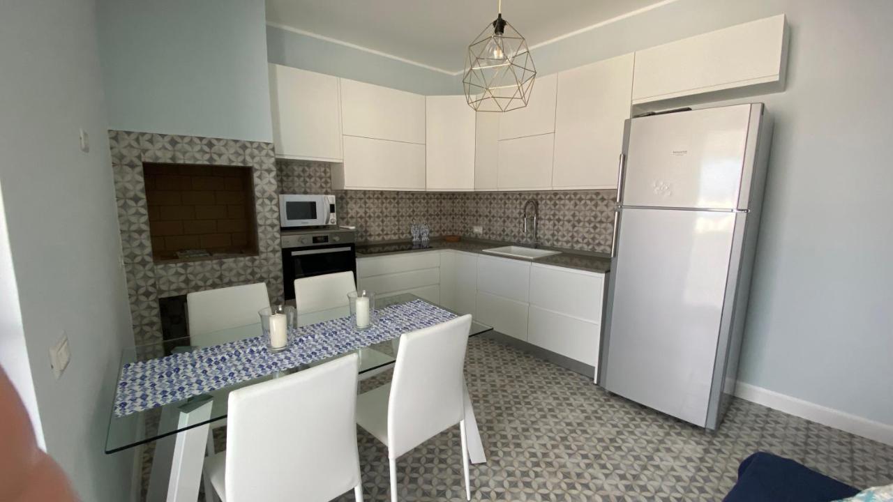 Sotto Il Faro Apartment Torre Canne Exterior photo