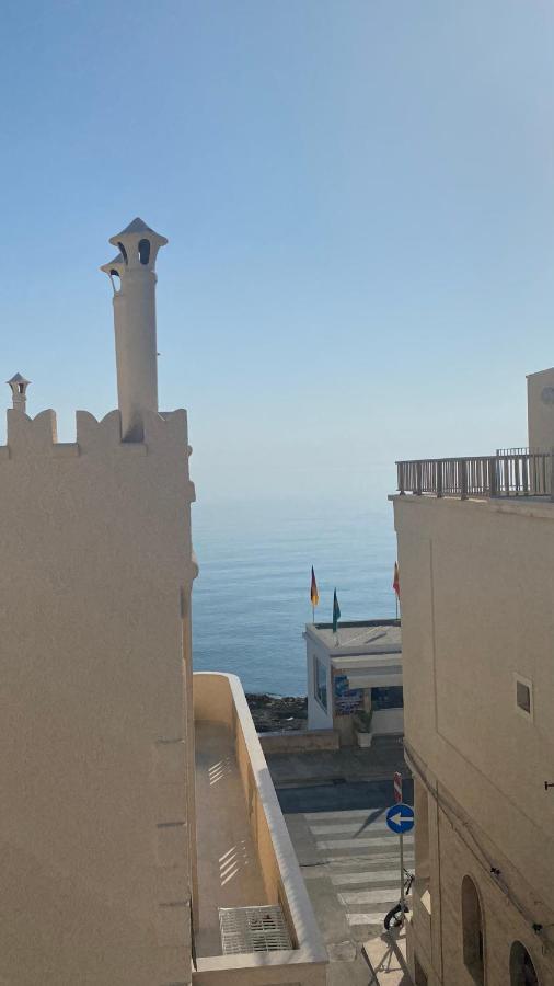 Sotto Il Faro Apartment Torre Canne Exterior photo