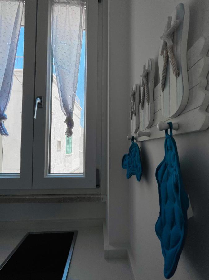Sotto Il Faro Apartment Torre Canne Exterior photo
