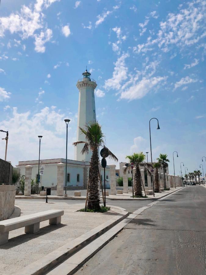 Sotto Il Faro Apartment Torre Canne Exterior photo
