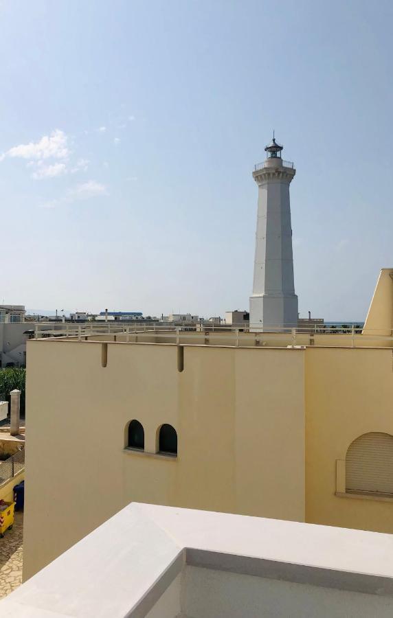 Sotto Il Faro Apartment Torre Canne Exterior photo