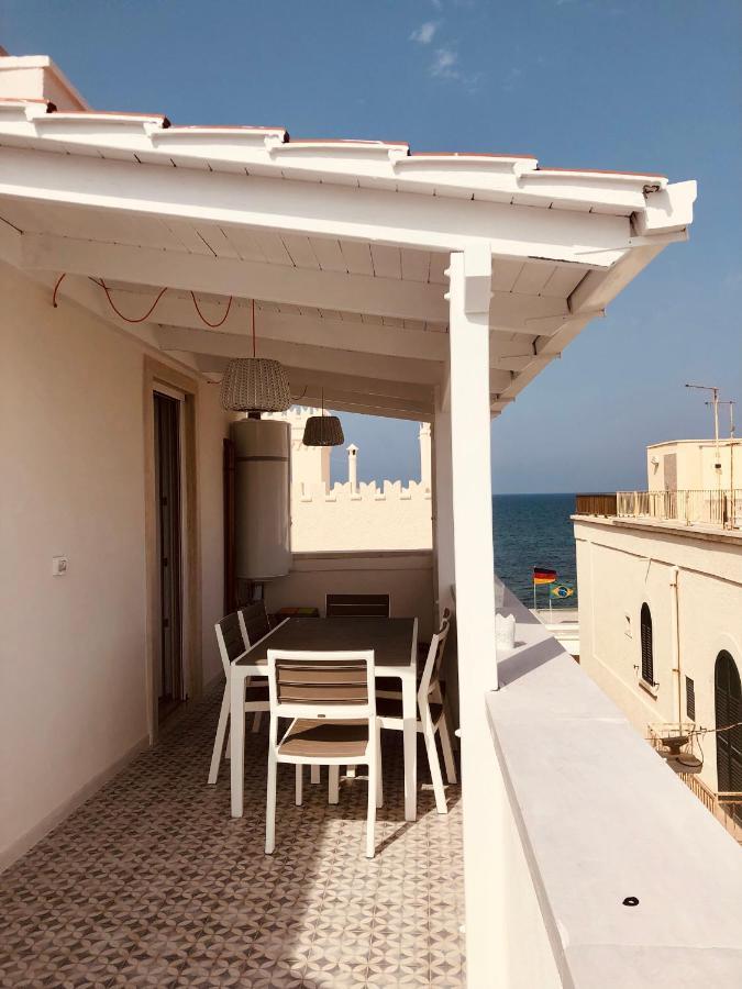 Sotto Il Faro Apartment Torre Canne Exterior photo